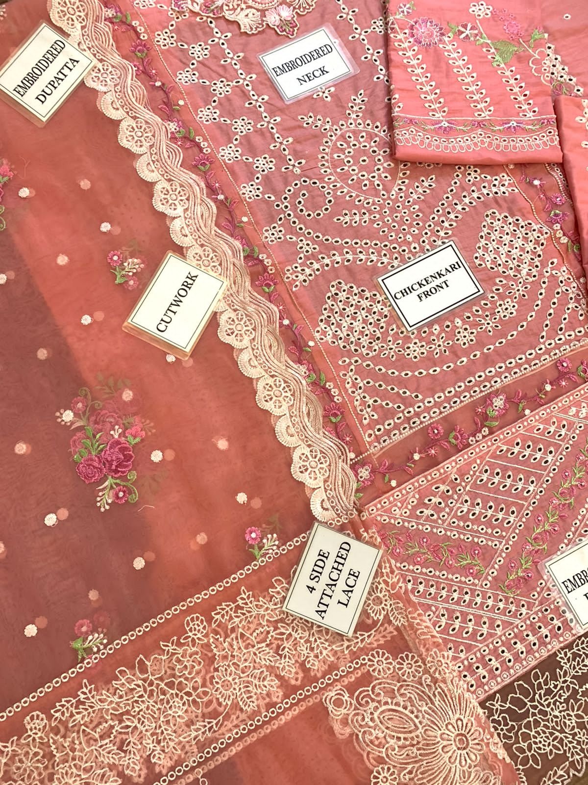 ee8ea6e3-8102-4d60-b5e5-4f7c853210fa